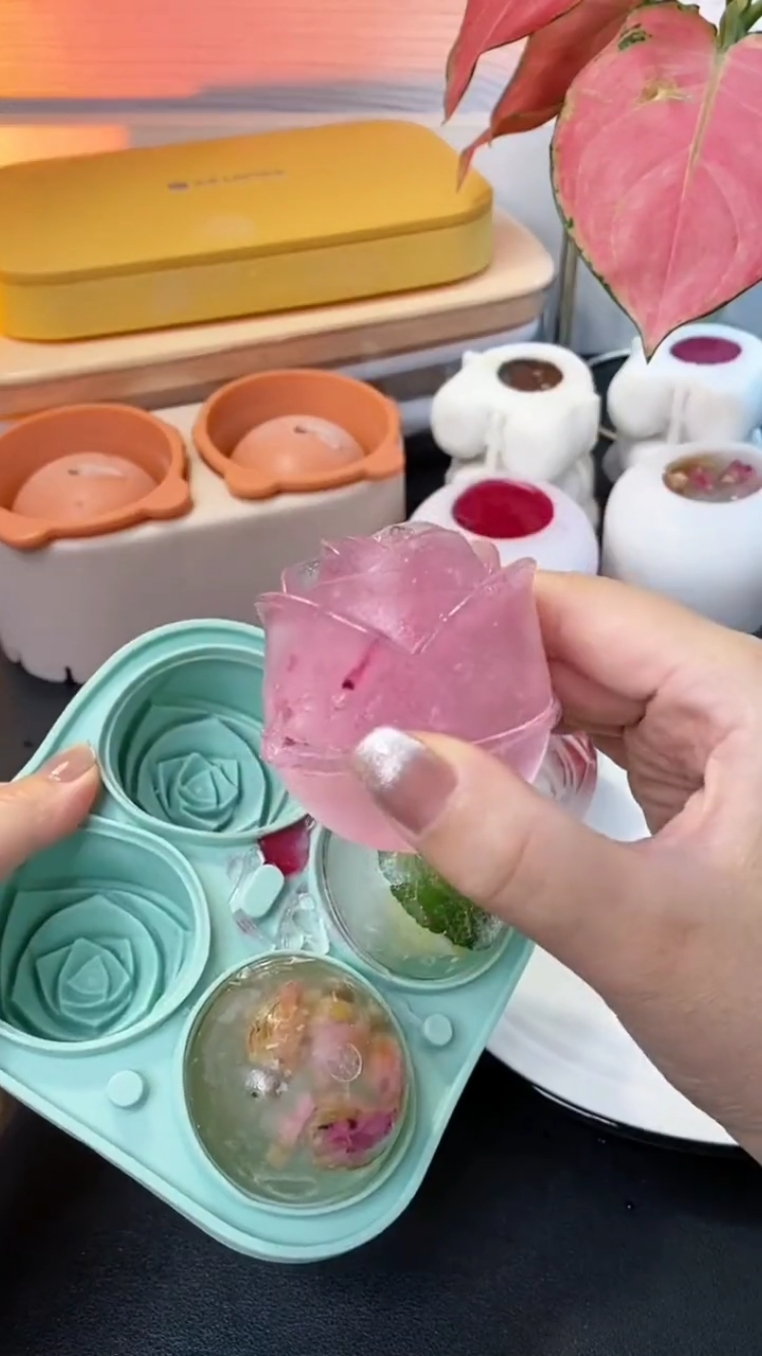 3D Rose Silicone Ice Mold  For Order WhatsApp: 0315-0846685  Kitchen in China Home Appliances Home Gadgets Kitchen Gadgets #HomeGadgets #KitcheninChina #KitchenGadgets #HomeAppliances #GadgetsAvailable 