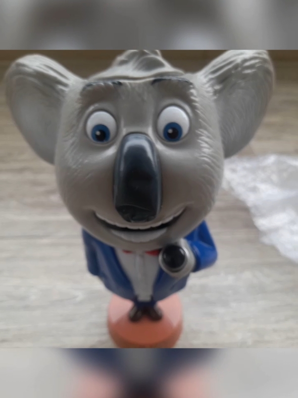 Tumbler botol minum figur Sing Movie Koala Singer Buster Moon.Bisa sebagai tempat minum bisa sebagai pajangan. #tumbler #figur #singmovie #bustermoon #botolminum #pajangan 