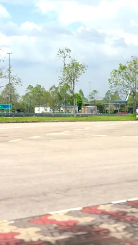 kereta family jee #mestifyp🗿🍵 #nissanalmera #fypシ #almeragang #almeravibesmalaysia #n17 #fypシ゚viral🖤tiktok 