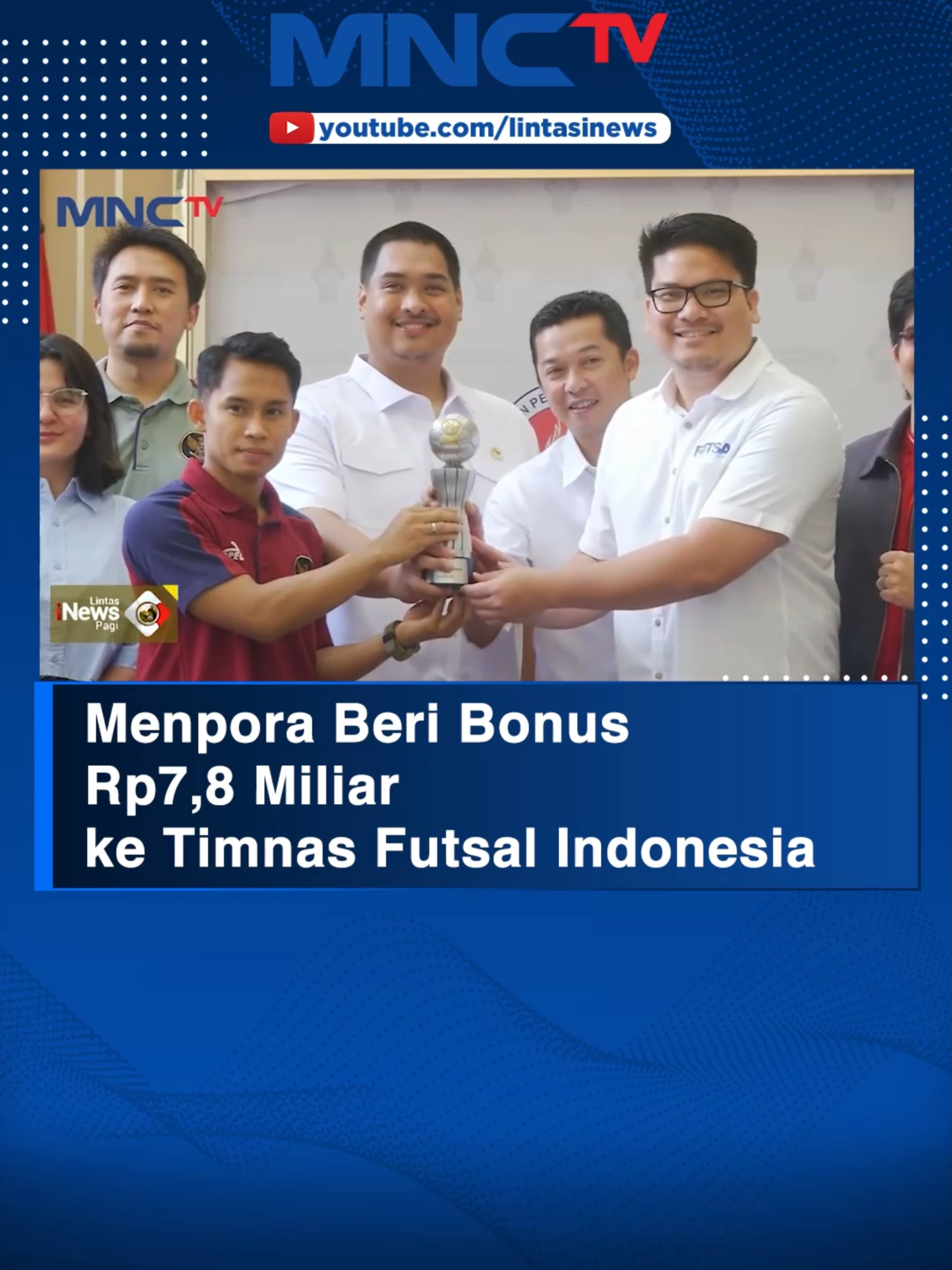 Menteri Pemuda dan Olahraga (Menpora), Dito Ariotedjo memberikan apresiasi untuk Timnas Futsal Indonesia yang berhasil membawa pulang trofi juara Piala AFF Futsal 2024. Bentuk apresiasi itu berupa uang sebesar Rp7,8 miliar. FDLM #LintasiNews #MNCTV #MNCTVNews #Menpora #Futsal #TimnasFutsal #AFF #IndonesiaJuara #indonesia🇮🇩