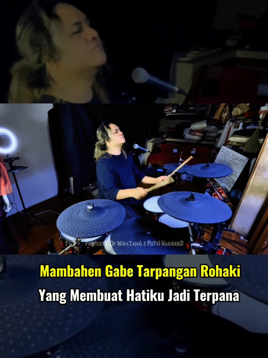 lagu berbahasa Batak ini sangat melodius sekali guys.. ayo rekomendasikan lagi lagu lagu Batak lainya yang wajib kami cover guys. . musik dalam video ini berjudul. TUNG SOPOLA JUJURONHU ciptaan - SAKKAN SIHOMBING. aransement by Wiratama. #lagubatakviral #lagubatakenak #tungsopolajujuronhu #wiratama #fyp #putrihararied #musik #batakhits 