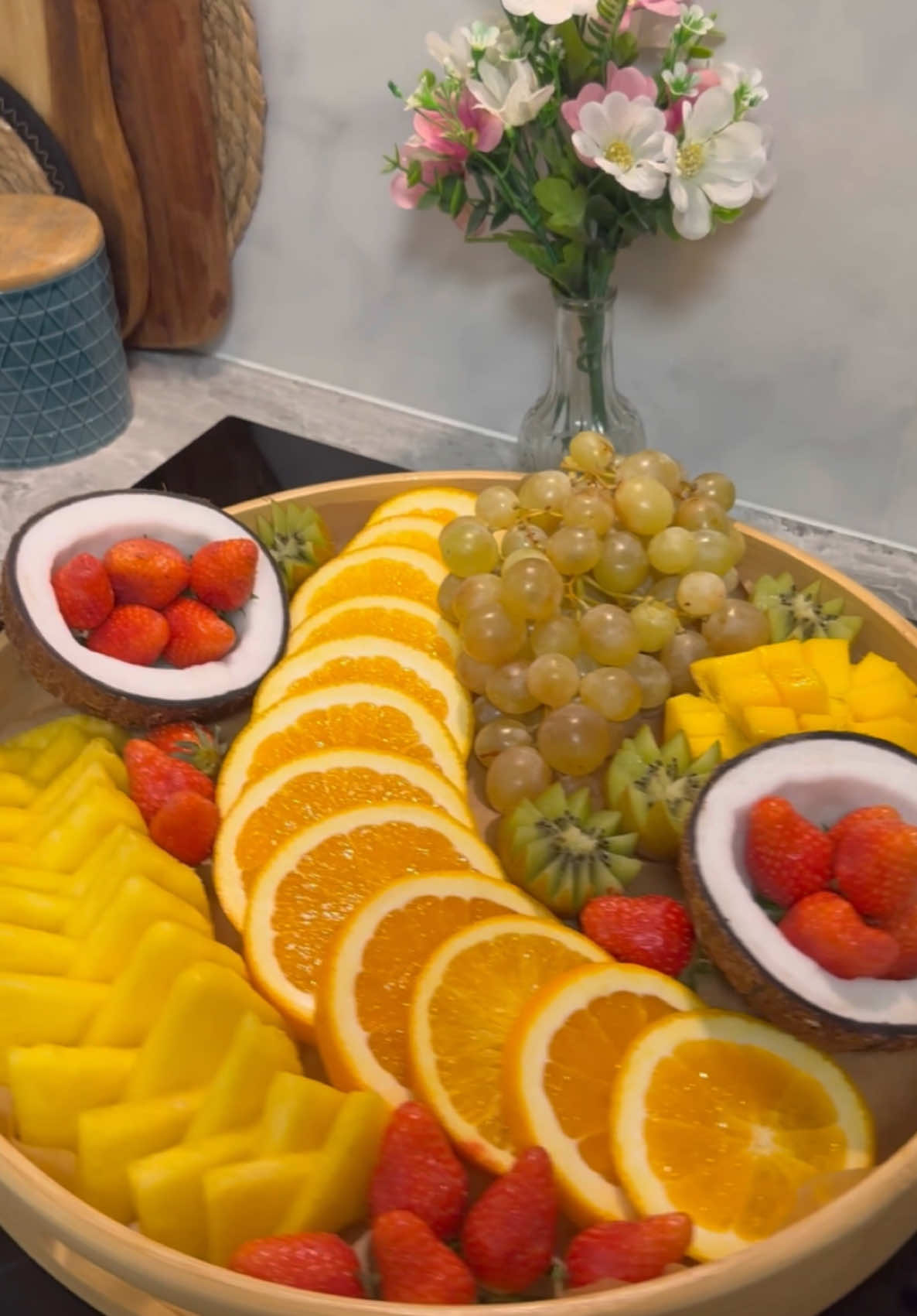 Fruits platter #Recipe #fyp #foodtiktok #fruits 