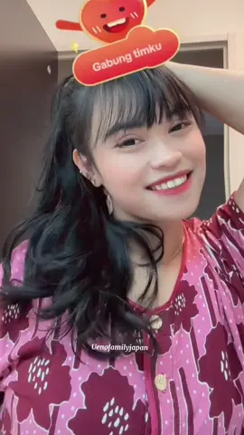Umma udah pinter Dandan Bes,,😄😄😄  Jangan berani-beraninya kalian sama Macan (Mama Cantik)..🤣🤣🤣 #megakenichiro #uenofamilyjapan #ritsuki #natsuki #ritsukichan #ritsukicore 