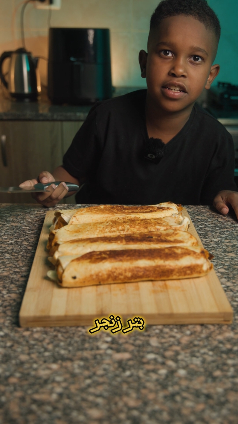 أخذنا البتر تشكن لمستوى تاني 👨‍🍳🔥 وصفة سهلة، طعم خرافي، وما في مجال تتقاوم! 😍🍗 #ابو_جاسم #يلا_يا_جاسم #بتر_تشكن #طبخ #شيف #وصفات_سهله #contentالشعب_الصيني_ماله_حل😂😂 #شيف #foodtiktok #الاردن #بترتشكن #طبخ #دجاج 