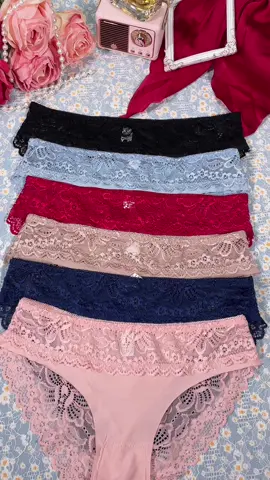 #spotlight #dealdrops #tiktokmademebuyit #tiktok #tiktokshop #dealfordays #beauty #OOTD #bigsavingdays #womenfashion #falldealsforyou #BlackFridaySale #tape #knicker #underwear 
