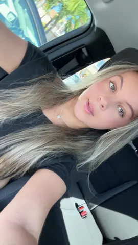 💋