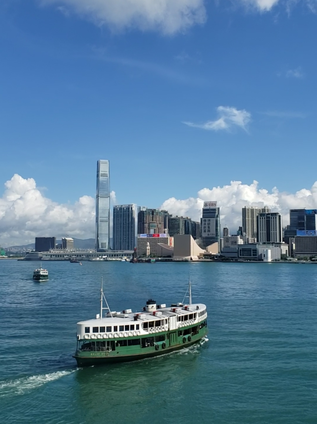 Hong Kong’s Victoria Harbour from the Wan Chai ferry pier. #hongkong #tiktoktravel #travel #samsung #withgalaxy #travelphotography #wanchai #hk #citylife #harbour #victoriaharbour #citybreak #ferry #starferry 