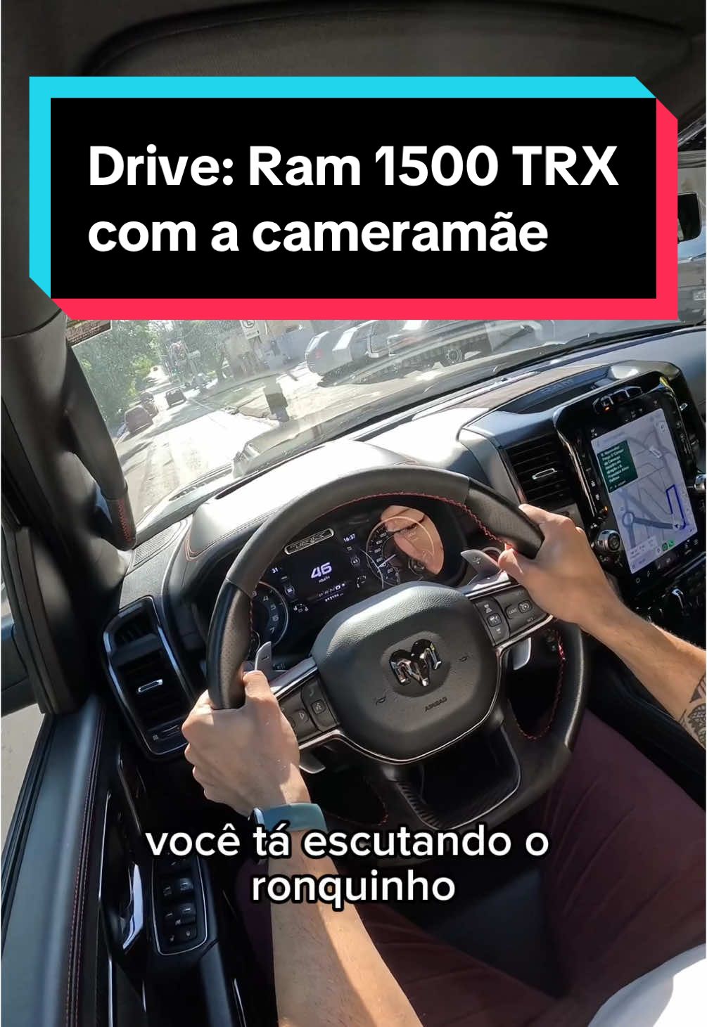 Drive: Ram 1500 TRX com a cameramãe  Como é dirigir essa caminhonete monstruosa com a cameramãe gritando aí lado? 🤣 #carro #carros #ram #ramtrx #trx #ram1500 #1500 #picape #caminhonete #4x4 #v8