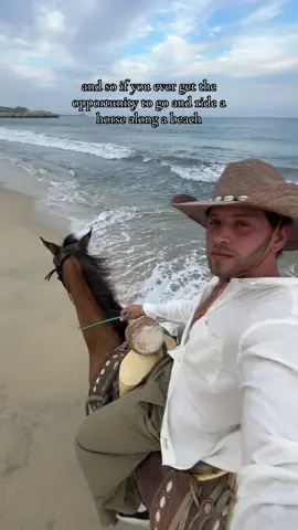 If you ever get the opourtunity to ride a horse along the beach, go do it.  #mexico #horseriding #galloping #beach #cabomexico 