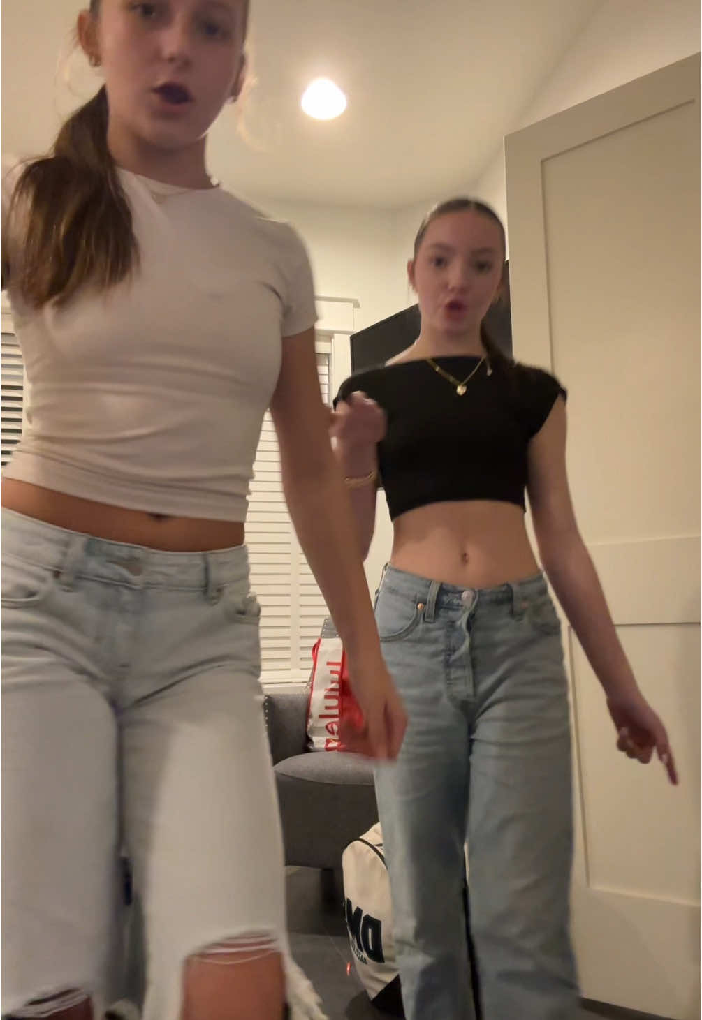twin@Tessa 