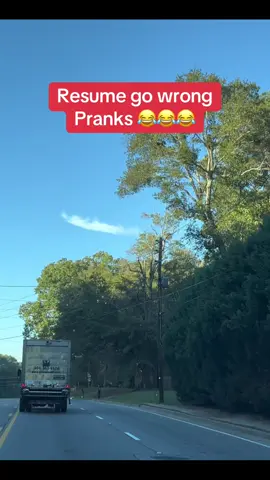 Funny pranks 😂😂😂 #foryou #foryourpage #viral #funnyvideos #pranks #entertainment #followerstiktok #😂😂😂  #laughsandpranks #TikTokLaughs #prankcallfun 