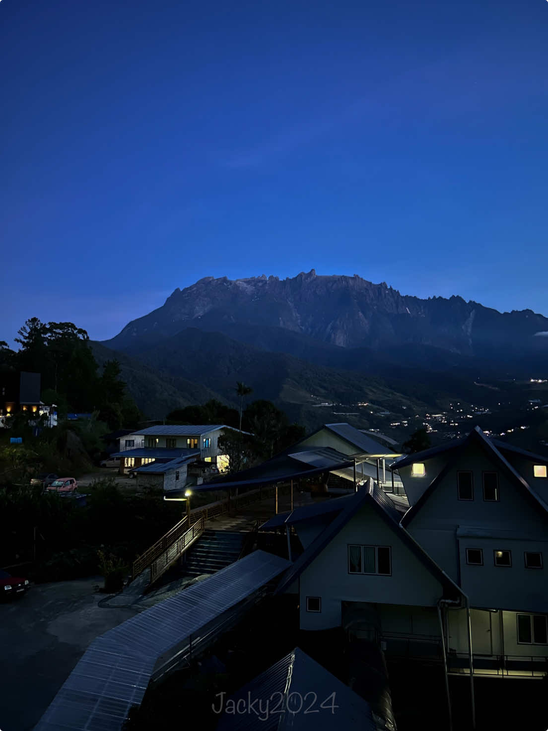 Good morning from Mount Kinabalu! 🌄#mountkinabalu#travelvides #kundasangtrip	#KundasangSabah	#SabahBorneo #DesaDairyFarm #ExploreSabah #VisitMalaysia #SabahTourism #TravelKundasang #TravelMalaysia #NatureLovers #BeautifulSabah #MountKinabalu 	#KundasangVibes #SabahAdventure #CutiCutiMalaysia #DesaCows #KundasangView 	#GunungKinabalu #VacationMode #GunungKinabalu #Kinabalu #Sabah #Borneo #MountKinabalu #MorningView #Sunrise #NatureLovers #ScenicView #TravelSabah #ExploreSabah #NaturePhotography #MorningVibes #MajesticMountains #HikingSabah #KinabaluMountain #SunriseVibes #BeautifulDestinations #Wanderlust #AdventureAwaits #TravelBorneo #BreathtakingViews #LandscapePhotography #MorningHike #KinabaluSunrise #Trekking #ExploreMalaysia #NaturalBeauty #MountainClimbing #ScenicMalaysia #TravelGoals #ClimbingKinabalu #MalaysiaTravel #KotaKinabalu #EpicViews #KinabaluNationalPark #MorningBliss #NatureIsBeautiful #FreshAir #ExploreNature #WanderSabah #OutdoorAdventure #MajesticViews #SabahAdventure #NatureWonders #MountainLovers #BorneoTravels