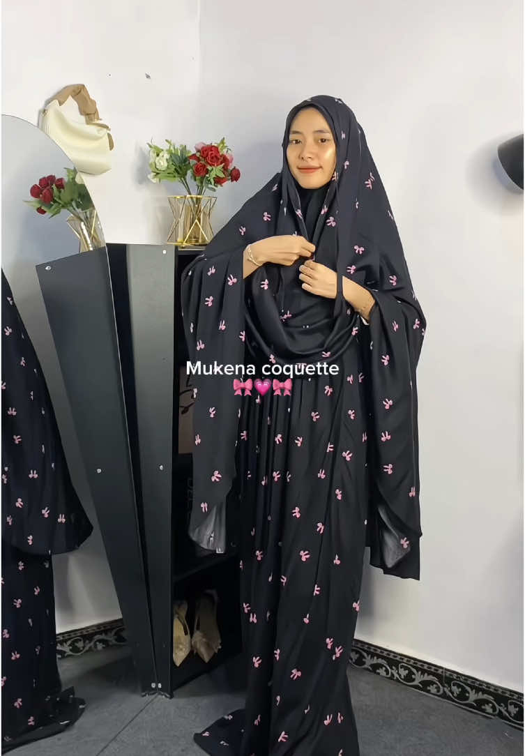 POV:Lebaran 2025 pake mukena coquette rayon super adem✨ #mukena #mukenahcantik #mukenadewasa #mukenahrayon #mukenacoquette #mukenalebaran 