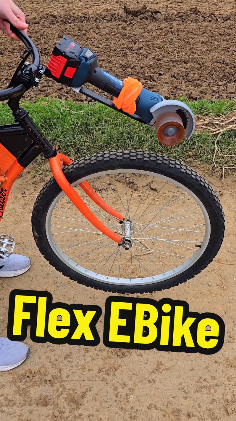 Das wilde Flex Ebike aus einem Bosch Winkelschleifer ist komplett auf highspeed getrimmt. Was glaubst du, wie schnell es fährt? #ebike #emtb #mtb #DIY #bike @Toolbrothers 