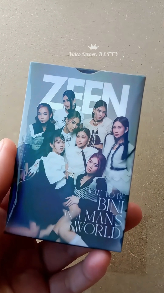 Zeen lomo card 55 pieces  #bini   #binilomocard #holographic #lomocard  #fyp 