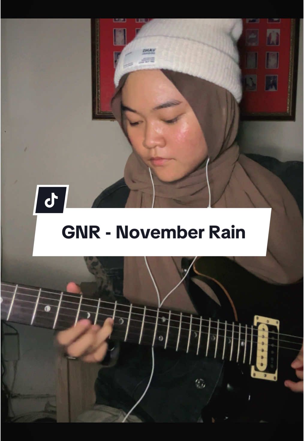 ⛈️ #guitarsolo #guitarcover #novemberrain #gunsandroses #gunsnroses #gnr #nuxmg300 @LBS Music World Malaysia 