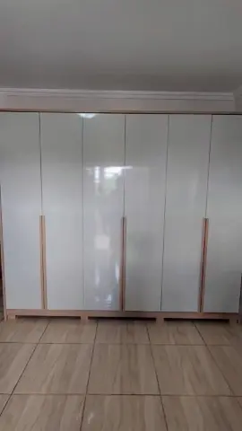 🛏 Guarda-Roupa Guarapari – Perfeito para quem busca espaço, funcionalidade e estilo! 🏡✨ 💡 Montagem GRÁTIS! Venha conferir de perto e deixe seu quarto ainda mais funcional e sofisticado. 📲 Entre em contato pelo WhatsApp (19) 9876-77986 📍 Av. das Amoreiras, 3274, Campinas . . #GuardaRoupa #MóveisPlanejados #QuartoDeCasal #Campinas #Moveis
