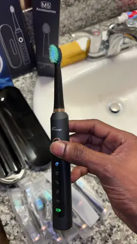 So Fresh So Clean🙌 #tiktokshop #fyp #electrictoothbrush #toothbrush 