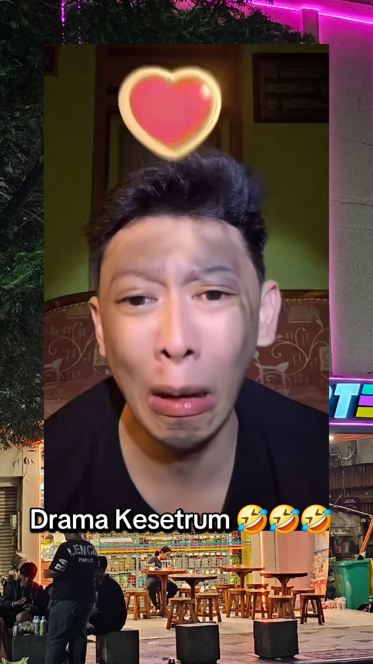 Kang Raimu 🤣🤣🤣@eripras3_ @Eripras3_  #eripraslive #eripras #eripras3_ #dibandingbandingke #trending #viral #fyp #lewatberanda 