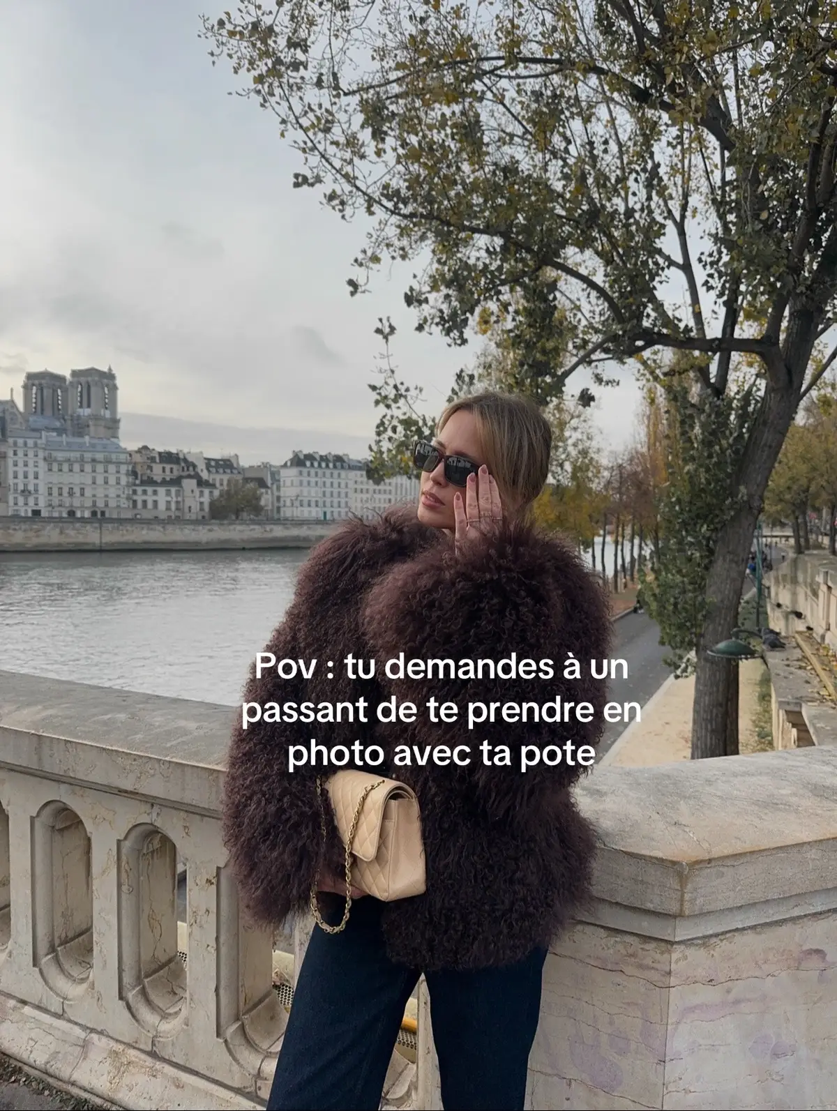 Est ce qu’il y a volonté de nuire ?  #fyp #foryoupage #parisianstyle #StreetStyle #OOTD #browncoat #paris 