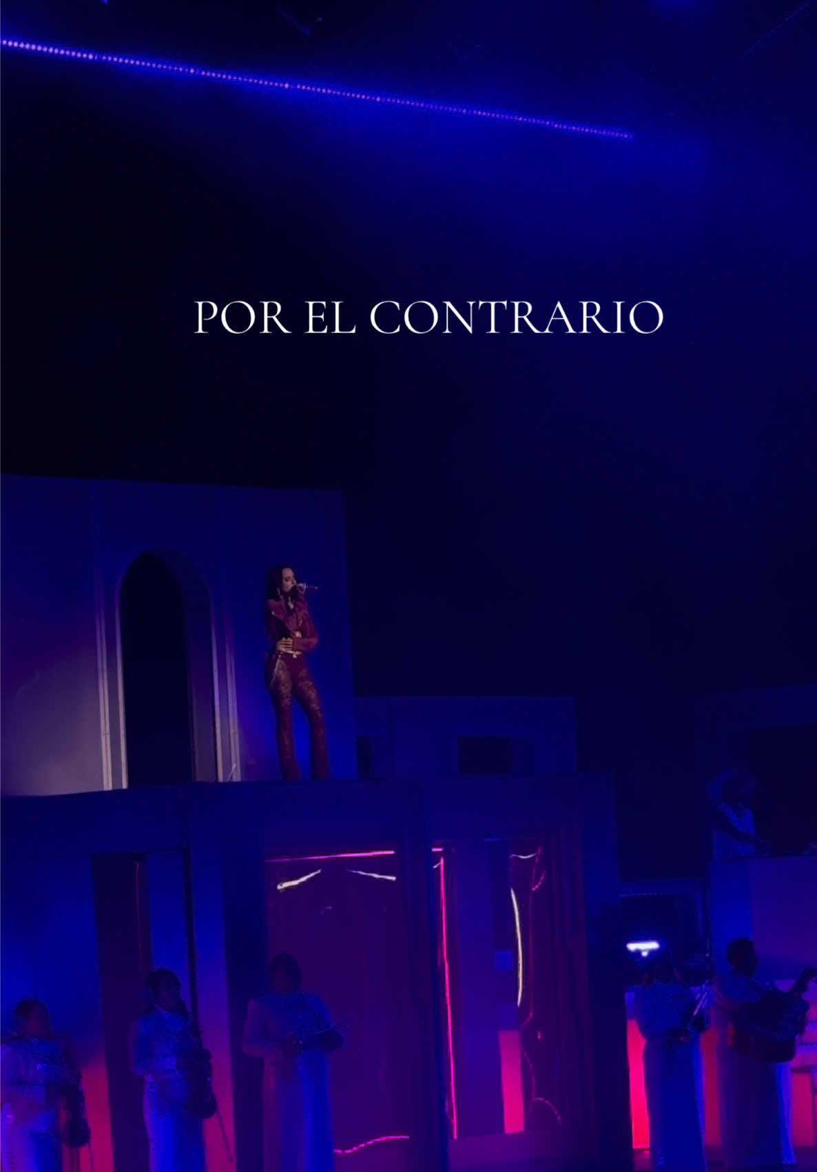 @Becky G you really had all of us singing our hearts out, we love you!💗  #CasaGomez #OrtoCapitulo #fyp #BeckyG #PorElContrario 