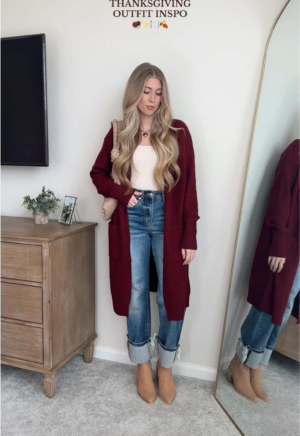 Thankgiving outfit idea 🫶🏼 #thanksgivingoutfit #thanksgivingootd #casualstyle #redcardigan 