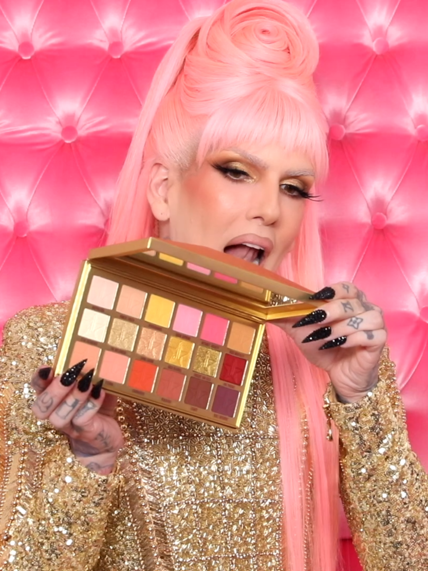 The GOLD BLOODED Collection reveal is here!!! 🏆 Celebrating 10 years of Jeffree Star Cosmetics, the palette and FULL collection launches on #BlackFriday right here on my #TikTokShop 👑 It feels like yesterday that I launched my brand with just 3 velour liquid lipstick shades!!! The journey to get here has been truly incredible and this ccollection represents a decade of disrupting the industry and forever making a name in beauty history! Come watch me swatch and reveal all the products! Gold Blooded Artistry Palette - $52   24 Karat Skin Frost Pro Palette - $40   Velour Liquid Lipstick - $22 6 New Shades: Iconic Behavior, Diva Forever, Disrupted, Mountain View, Star Knockout, and Redrum Remix   Liquid Star Shadow - $22 4 New Shades: Wood Queen, Fire Phoenix, 24K Only, Golden Hour  Liquid Frost - $20 3 New Shades: Frostitute, Eiffel Tower, Exotic Gold  Self Made Lip Oil - $20 #jeffreestar #makeup #goldblooded #decade #gold #makeuptutorial #liquidlipstick #beautytips #jeffreestarcosmetics #goldmakeup #eyeshadow