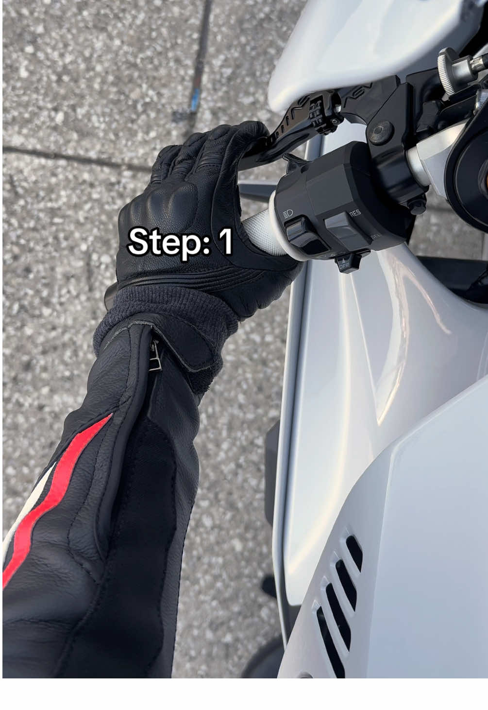 three simple steps 🚀 #motorcyclegirl #bikerchick #biker #fyp #bikelife #sportbike #bikertok #2wheels 