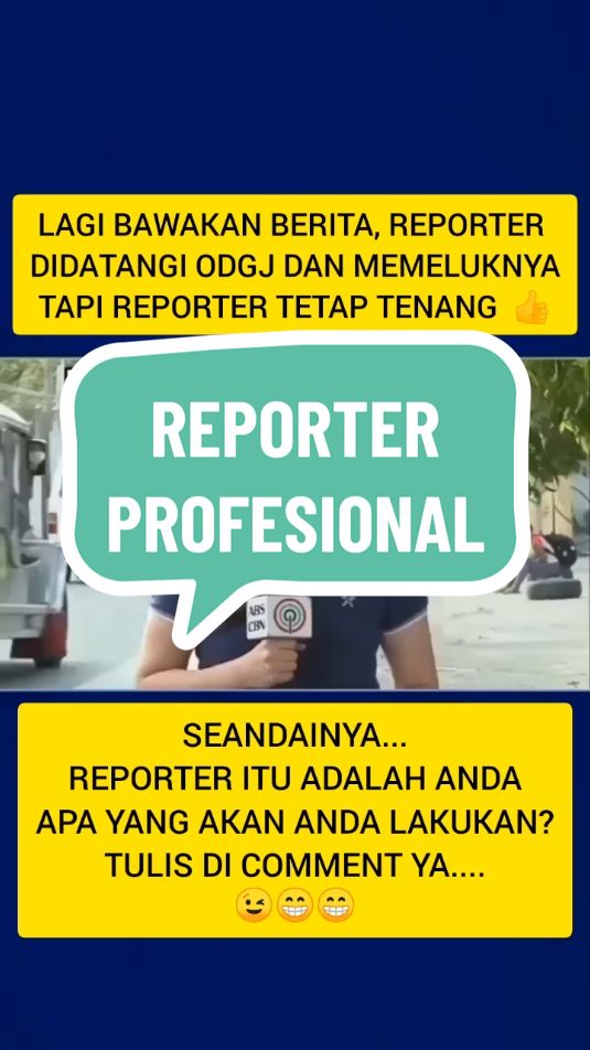 Reporter Profesional. Pada saat sedang meliputi berita, reporter tiba-tiba didatangi seorang OGDJ ikut nampang di depan kamera, sambil memeluk erat reporter. Namun reporter tetap menjalankan tugasnya dengan tenang (walau mungkin di hatinya takut juga) sampai ODGJ itu disuruh menjauh oleh petugas keamanan setempat. Keren ya reporternya👍 #reporter #jurnalis #profesional #odgj 