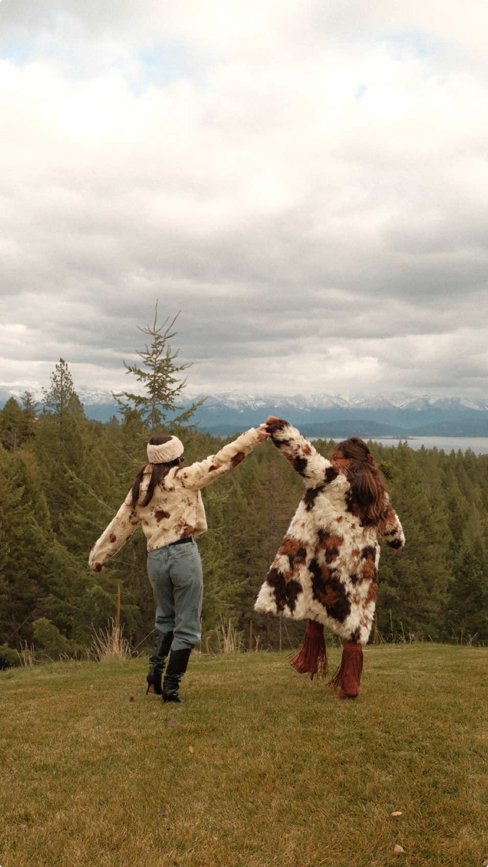 our friend group on any trip  #montana #girlstrip #fyp #relatable 