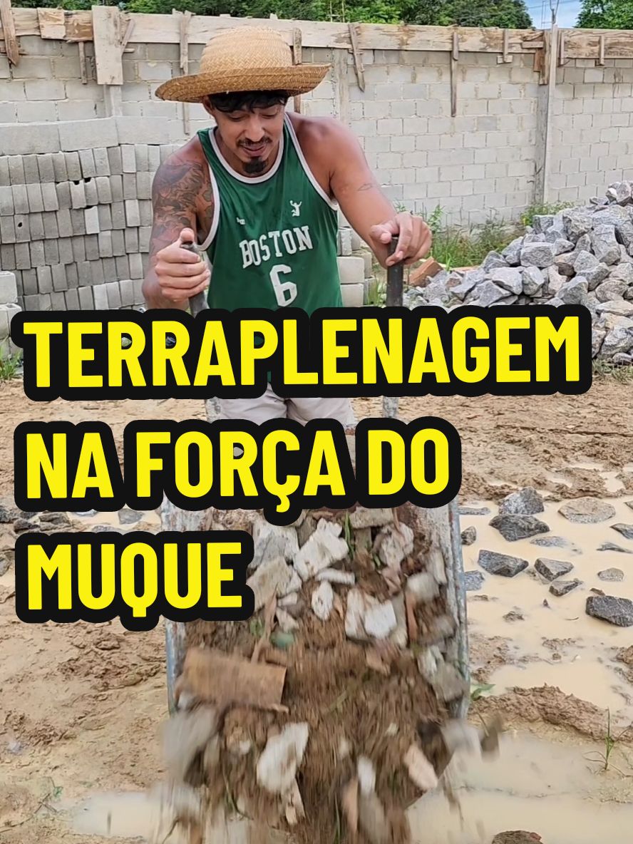 TERRAPLENAGEM NA FORÇA DO MUQUE 🙂