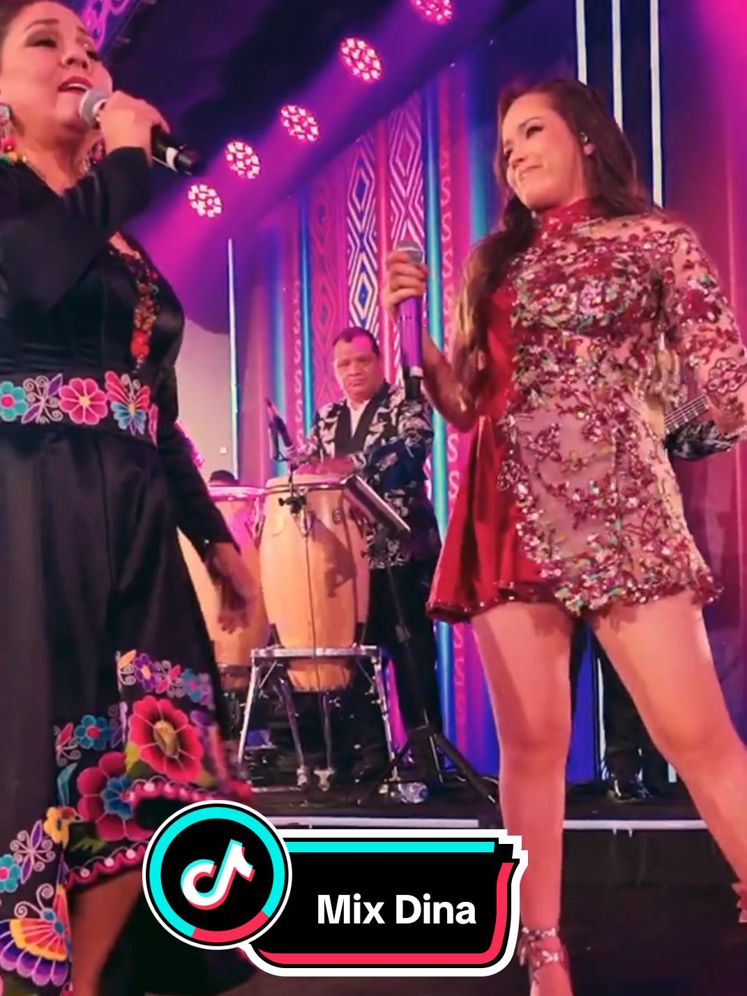 Mix Dina | @Corazón Serrano Feat @Dina Paucar  #musicaenvivo #cumbiaperuana #cumbiaperuana🇵🇪❤️ #clasicos #paratii #paratiiiiiiiiiiiiiiiiiiiiiiiiiiiiiii #capcut_edit #perú 