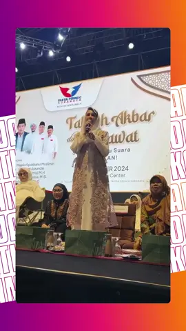 Suasana penuh berkah saat Mbak Arumi hadir di acara sholawat bersama KH Anwar Zahid #jatimkompak #emil2periode #nderekmasemil2024 #pilkadajatim #cagubjatim #khofifahemil02 #jawatimurlanjutkan #gubernurjatim2024 #pilkadajatim2024 #cagubjatim2024 #khofifahemil2024 #khofifahemil02