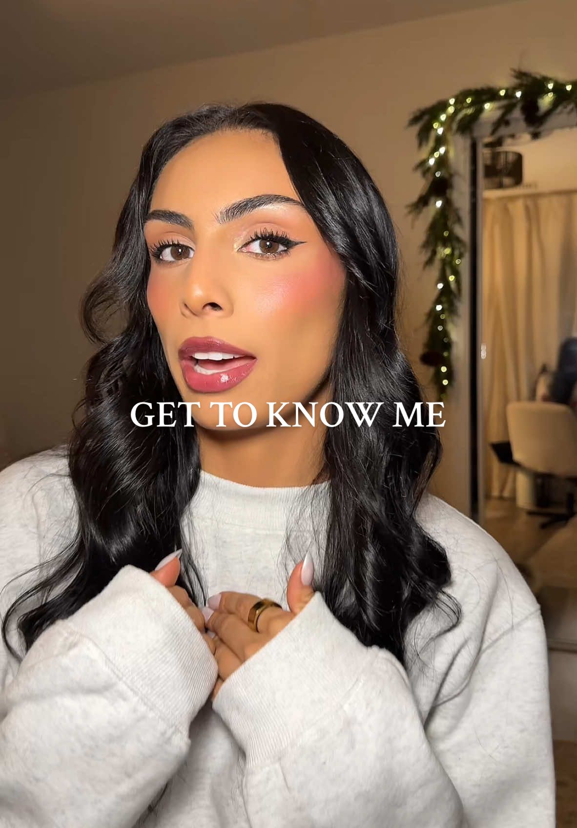 Get to know me while i do this high contrast makeup look #grwm #highcontrastmakeup #gettoknowme #getreadywithmemakeup 