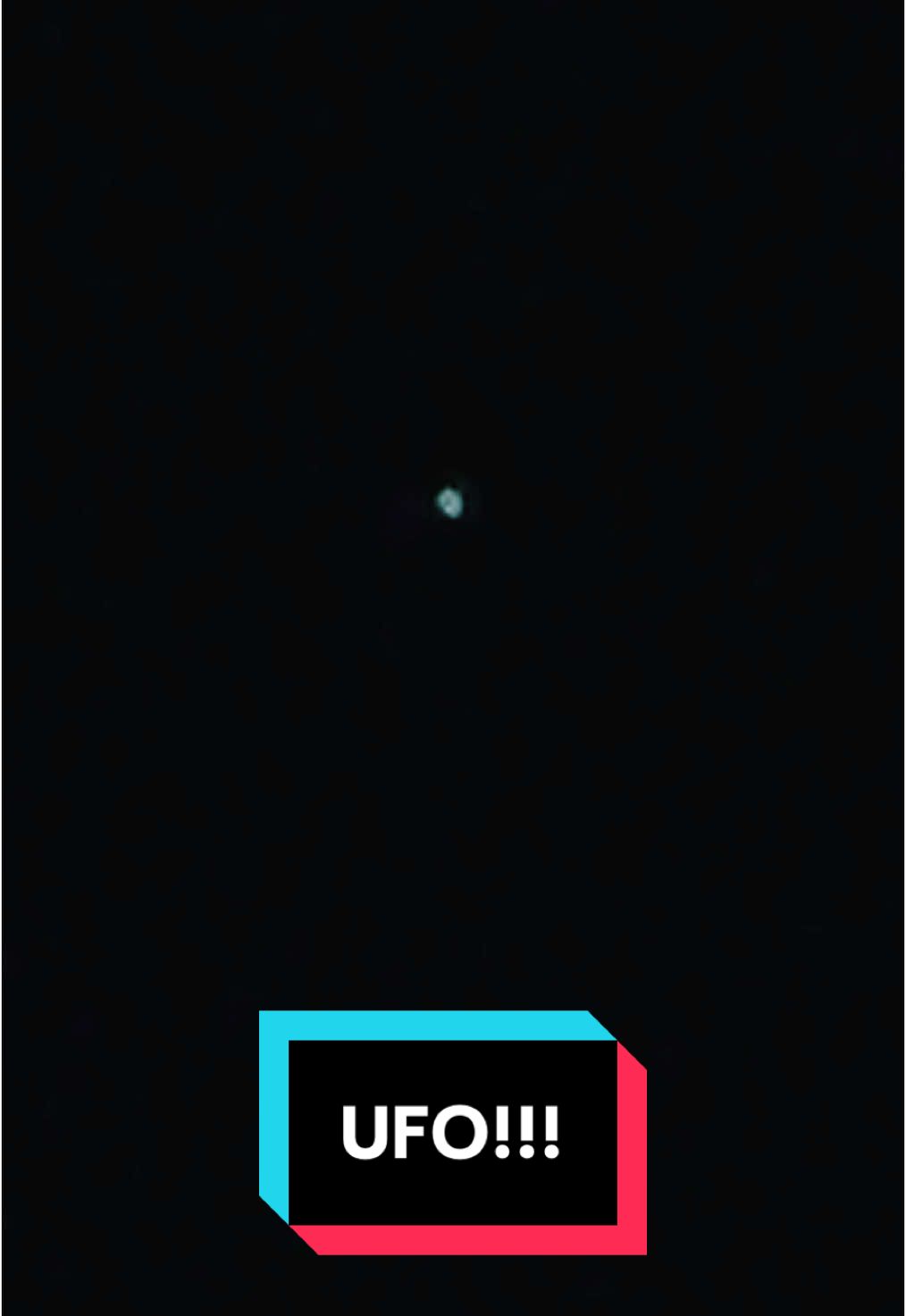 It started low and flew straight up in the air very high then it came towards me and passed right over me!! #ufo #ufos #ufosighting #ufosky #ufocatcher #ufocommunity #ufoalien #ufosightings #alien #aliens #aliensighting #alieninvasion #space #spacetravel #nightsky #cryptid #cryptok 