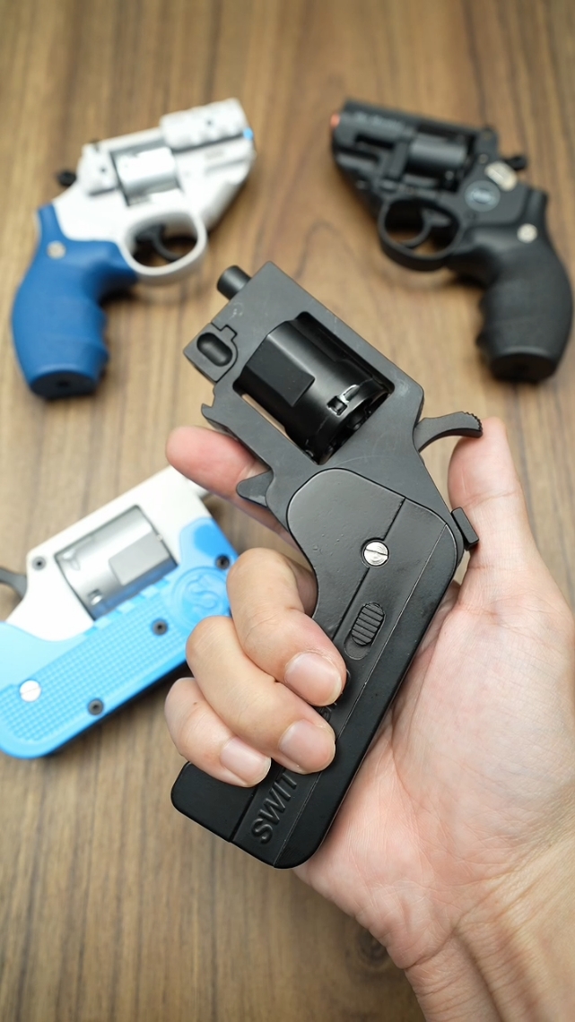 Who wants this switch revolver toy? #toys #gelblaster  #cooltoys #cod #pubg 