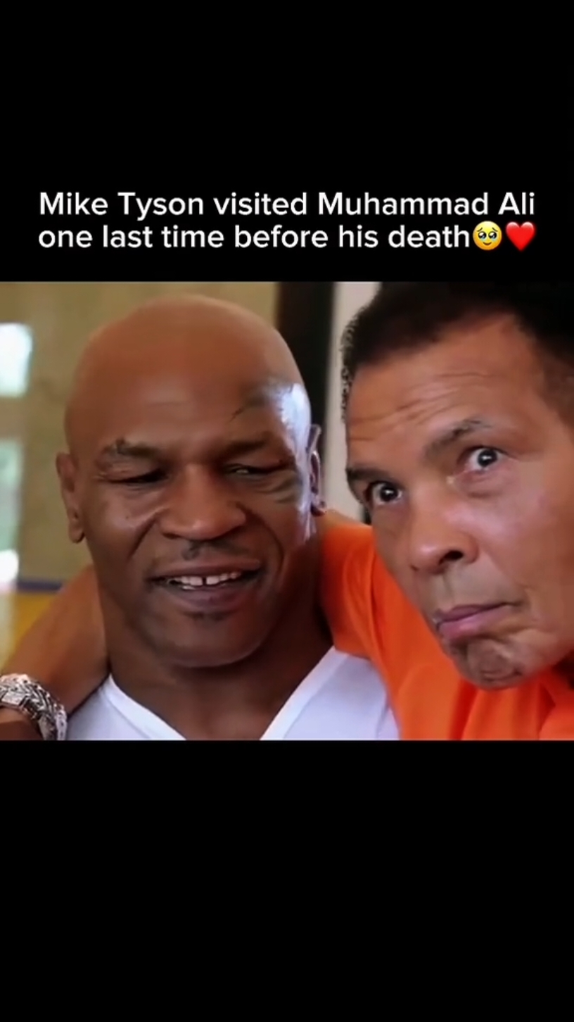 Wholesome moment between Tyson & Ali! 🥊❤️ #Legends #Boxing #Respect #muhammad #tyson #islam #champion #miketyson #heavyweightboxing #heavyweightchampion #viral #muhammadali #