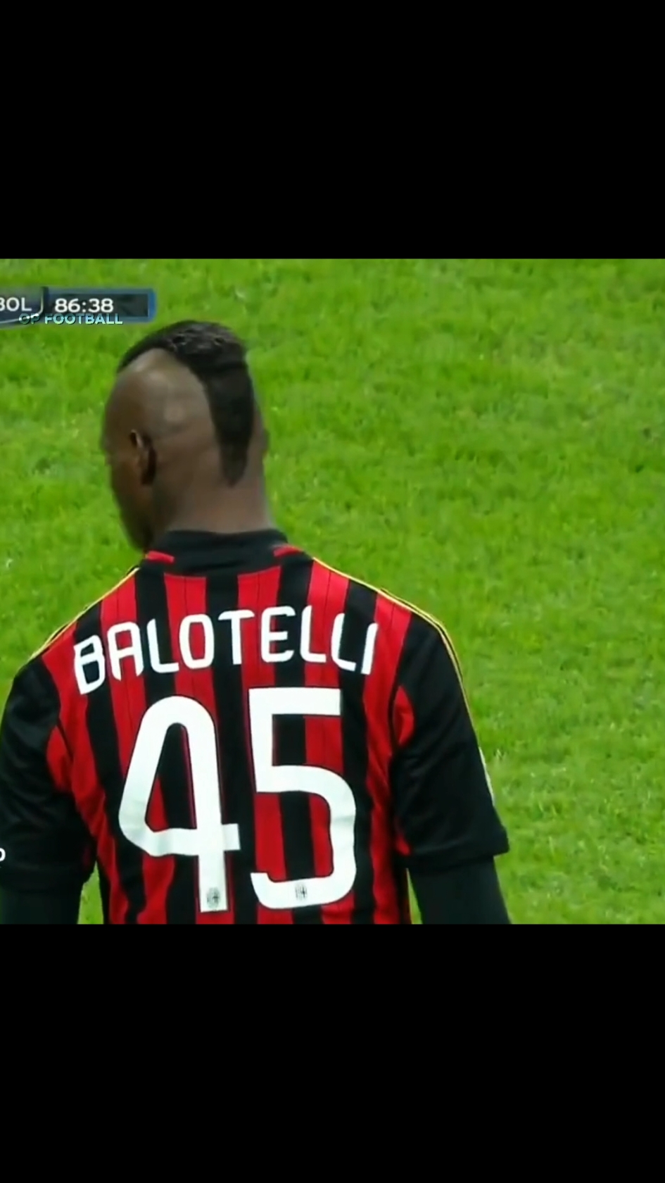 Mario Balotelli 🇮🇹 😜🐐>>> #Football #Soccer #unexpected #transition #balotelli #sheep 