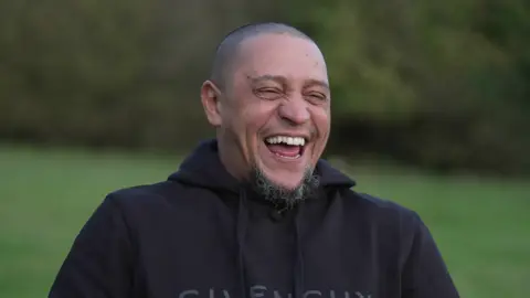 Roberto Carlos jokes about his age 🤣 it was a real privelege to interview him yesterday 🇧🇷⚽️ #brazil #football #soccertiktok #robertocarlos #skysports #champion #worldcup 