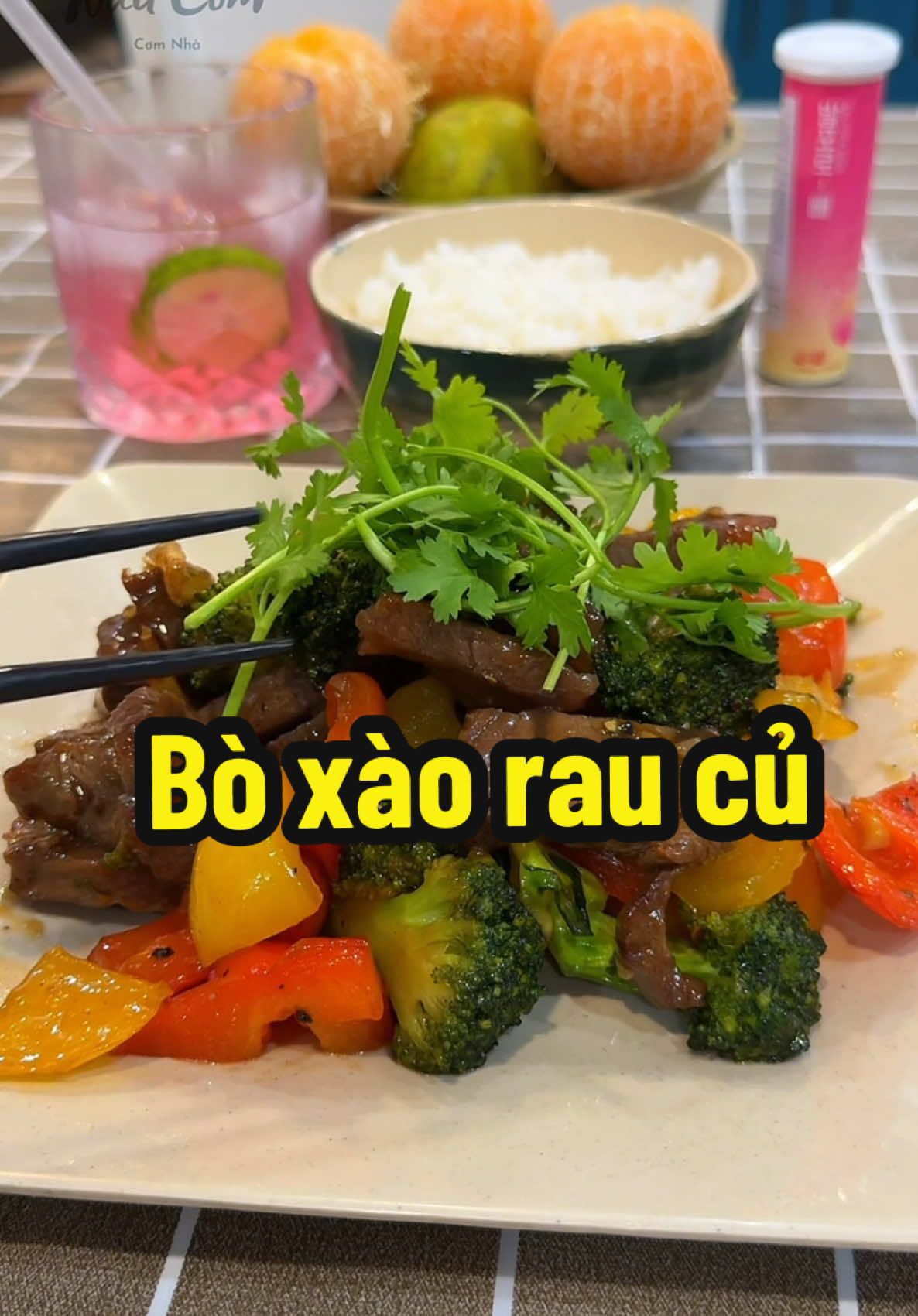 Cơm lười một món#baoyennaucom #xuhuong #fyp #LearnOnTikTok #vairal #boluclac #boxaoraucu #thitbo #monngondongian #comnha #balporobbae #bbaelabvn 