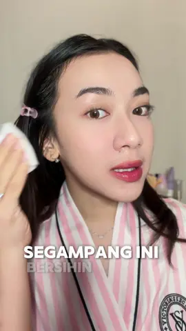 udah ga perlu stress ngapus makeup dan kotoran since ada dia!  🌸🌷💗@PONDSIndonesia #pondsid #pondsmiracleshappen 