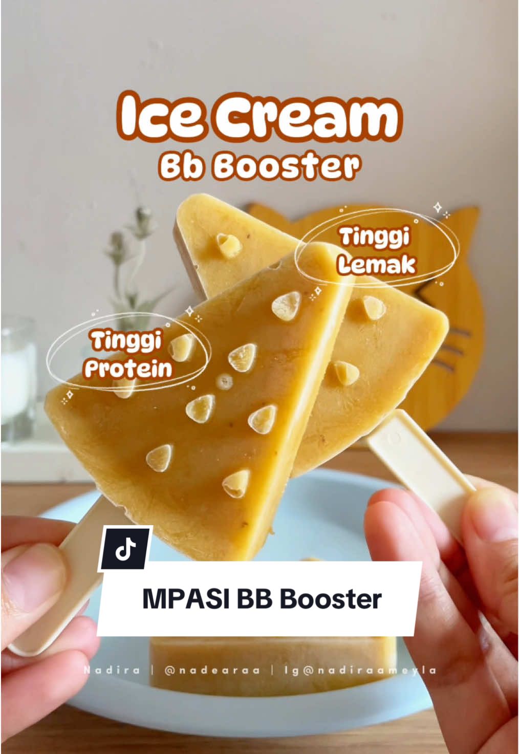 Es Krim Cemilan MPASI Bb Booster yang tentu bisa bikin Bb sikecil meroket, sekarang gak worry lagi deh kasih sikecil es krim, yuk buat juga dirumah🍦 Bahan : •Frozen Mangga •Frozen Pisang •Putih Telur •Peanut Butter •Susu UHT •Sari Kurma #mpasi #mpasihomemade #mpasimenulengkap #mpasibaby #mpasisehat #eskrima #eskrimhomemade #bbbooster