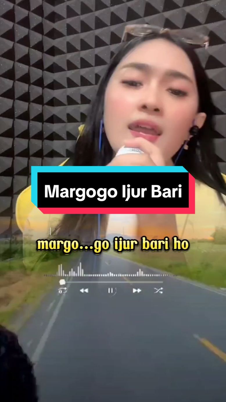 Cover : Ellis Br. Tamba Judul : Margogo Ijur Bari #creator  #bataksong  #lirikbatak  #bataktoba  #batakviral  #batakpopuler  #bataknese  #bataktiktok  #tiktok  #viral  #fyp