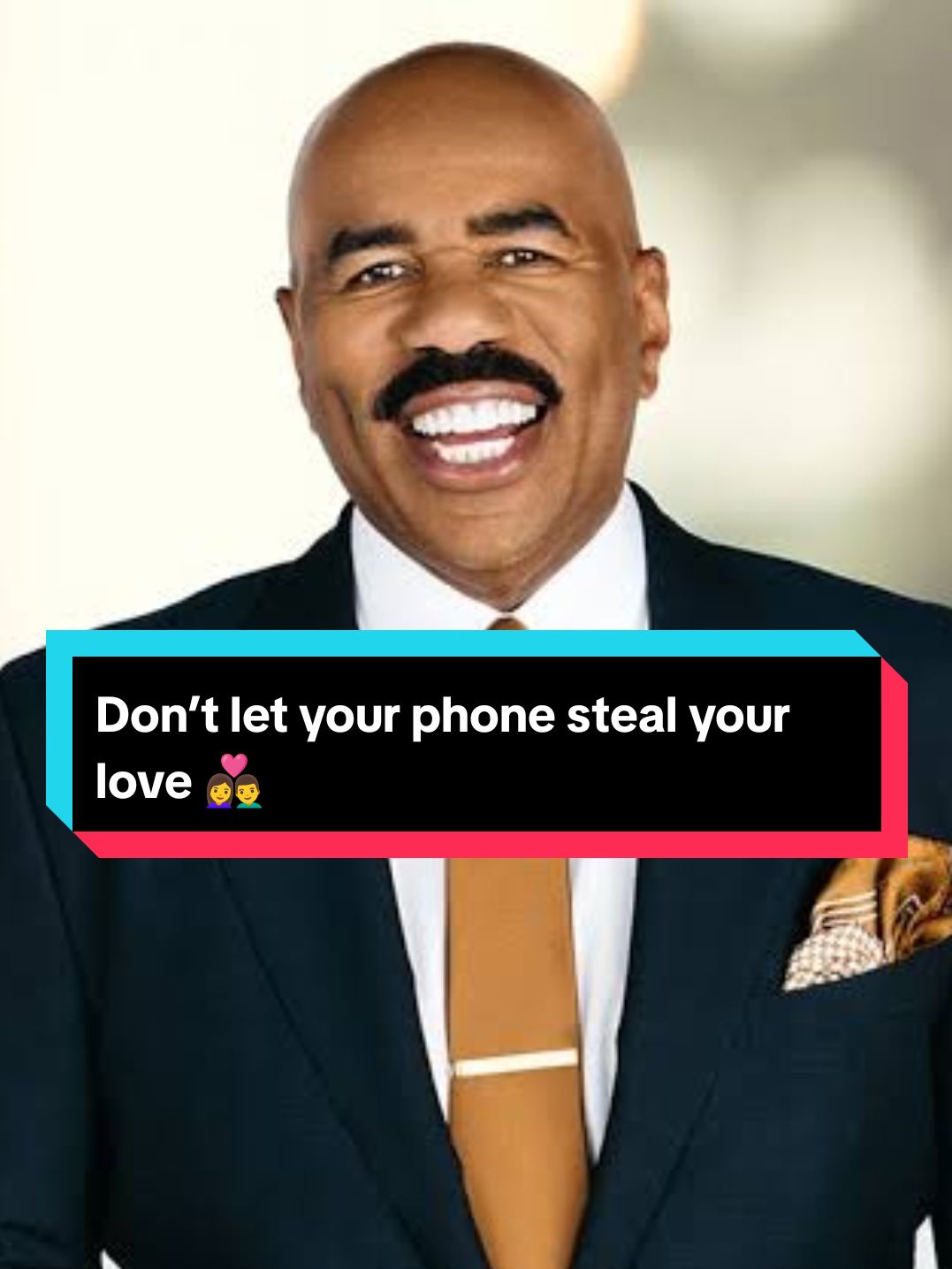 Don’t let your phone steal your love 👩‍❤️‍👨 | Steve Harvey Relationship Advice  steve harvey motivation #relationshipadvice #relationshiptips #Relationship #relationships #viral #trending #fyp #steveharvey #steveharveyshow #steveharveymotivation #usa #newyork #timesquare #unitedstates #tiktokusa #steveharveyfunnymoments #familyfued 