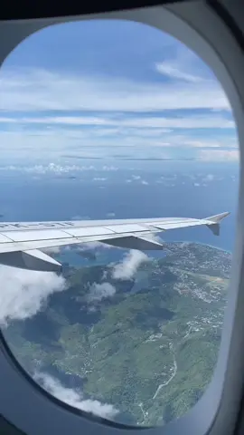 Landing di Aceh bonus pemandangan kota Sabang ✈️ 🔥 #aceh #landing #bandaaceh #acehbesar #airport 