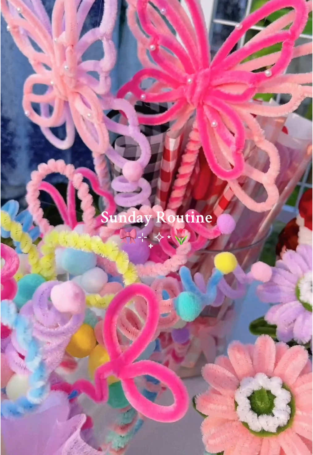 Terima Kasih ya yang sudah mampir dan beli 🫶🏻🌷 Ketemu lagi hari Minggu yaa 🥰 #CFD #Jualan #CFDday #Pipecleaner #phonestrap #bagcharm #gantungantas #SmallBusiness #phonecharm #bouquet 