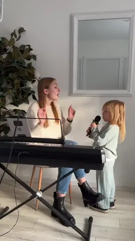 Вчимо з моєю маленькою ученицею нову неймовірну пісню @KOLA @VLADA K ♪ 🇺🇦  ✨ Я обожнюю працювати з дітками! Їхня щира цікавість, віра в себе та в цей чудовий світ завжди надихають мене🥹 Кожне заняття — це не лише про музику, а й про відкриття нового, розвиток творчості та впевненості. Запрошую на заняття діток від 3 років і старше. Разом будемо вчитися співати, розвивати голос і ділитися емоціями через музику. Чекаю вас за адресою – м.Дніпро, вул.Миронова 20📍 #діти #урокивокалу #спів #урокивокалуонлайн 