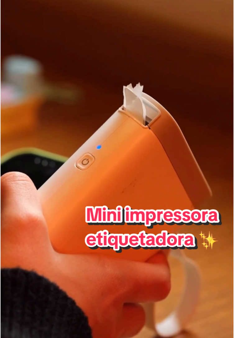 com esse achadinho meus materiais vão ficar impecáveis! #AcheiNaShopee essa impressora etiquetadora perfeita! ✨🤩 🔍ID: ENB-VZF-ERE