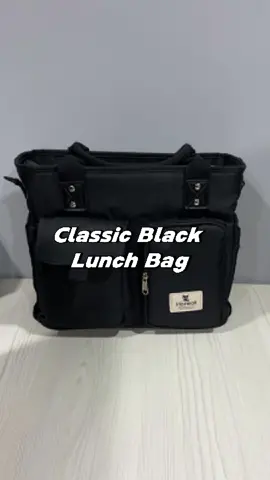 Here’s a full look at this classic black lunch bag#fy #tiktokmademebuyit #lunchbag #lunchtime #bags #blackbag #buynow 