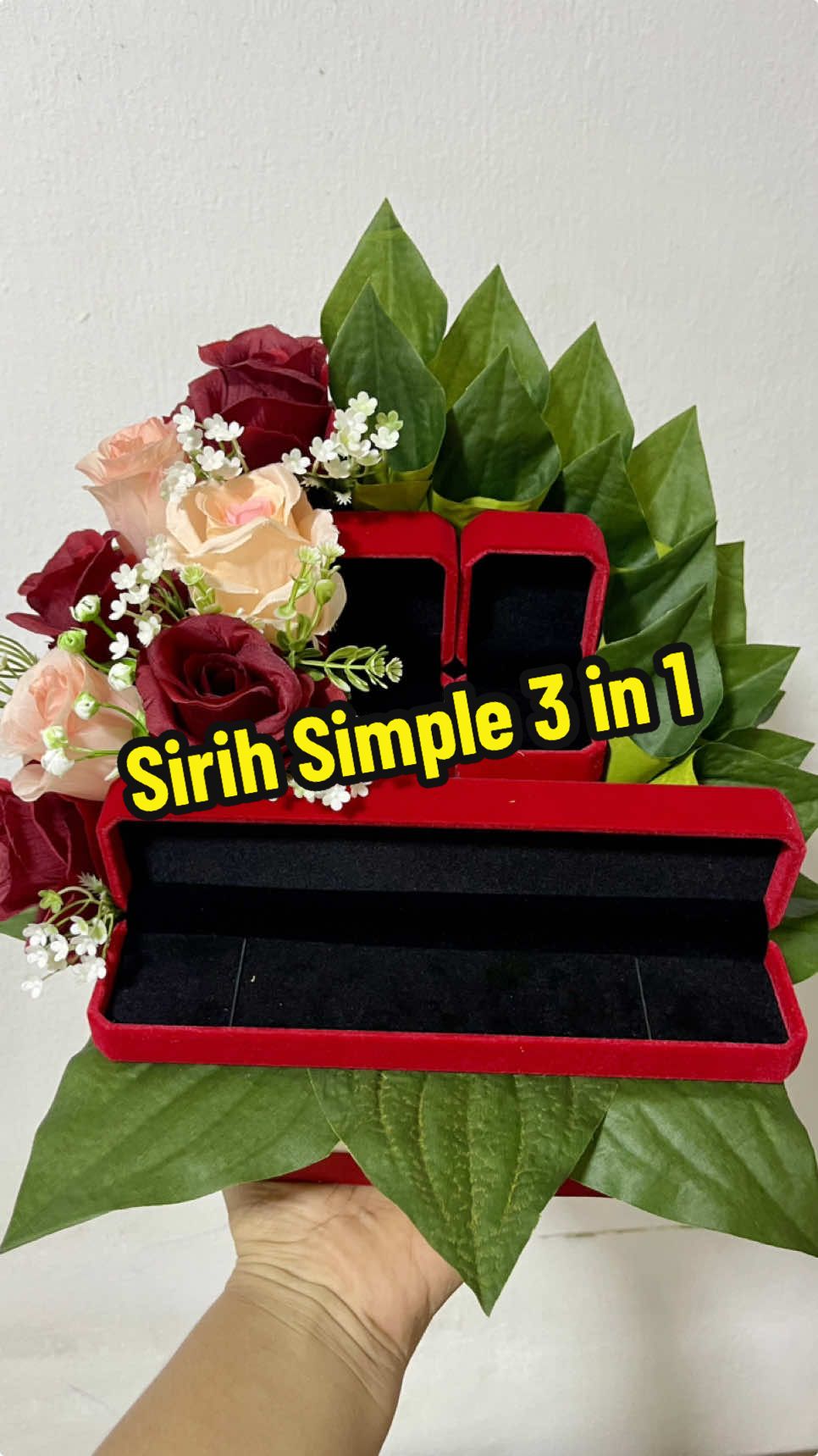 step by step sirih paling simple yg penting barang kemas nampak clear😅 by tyha.co #hantaran #sirihjunjung 